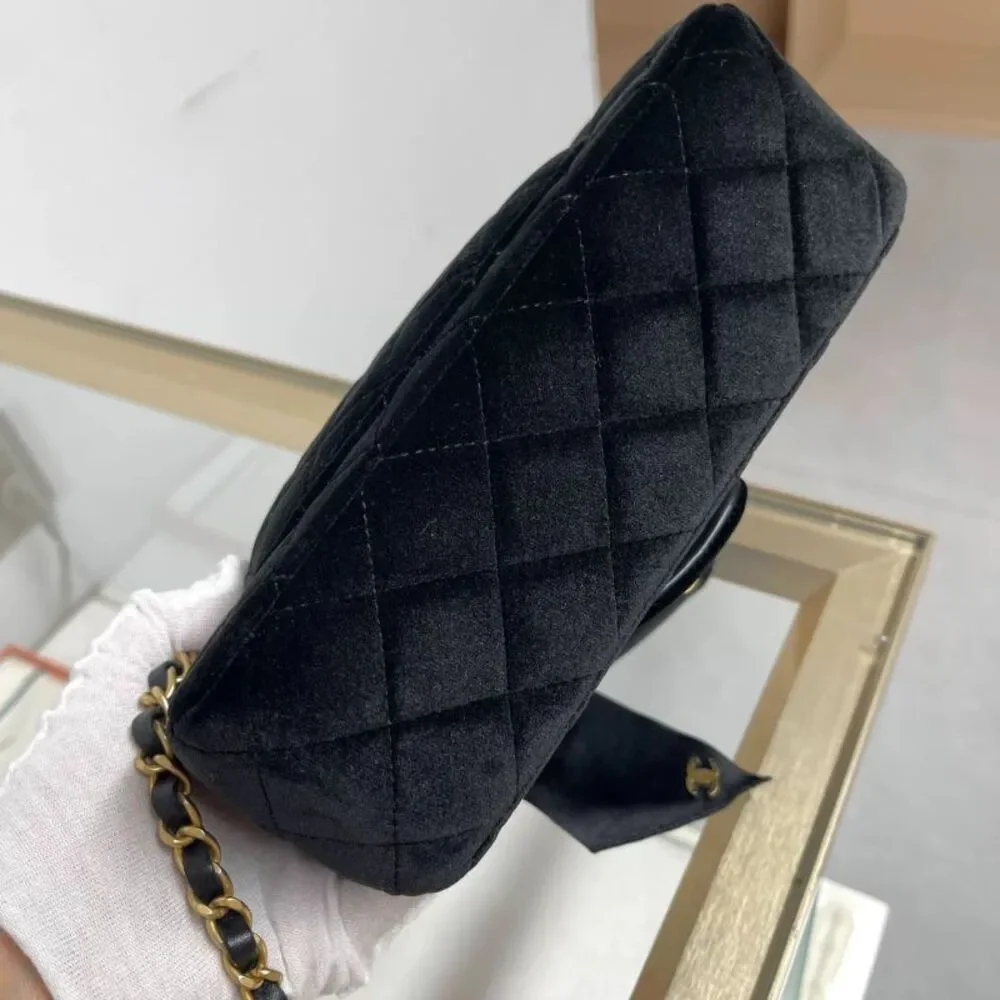 Chanel Women Pre-Loved Bag Very Good Condition